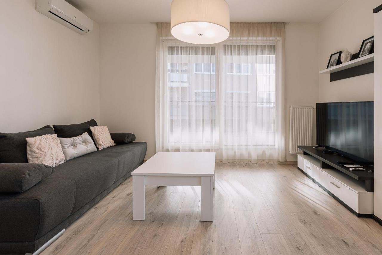 Skau 2 Old Town Family & Business Apartment 2 Floor Free Parking Bratislava Exteriér fotografie